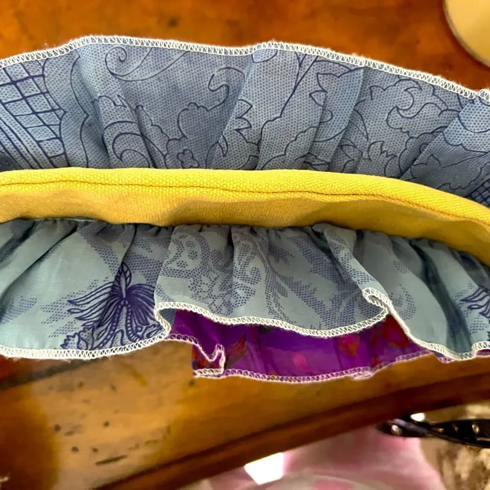 Ruffles clutch bag! NWOT